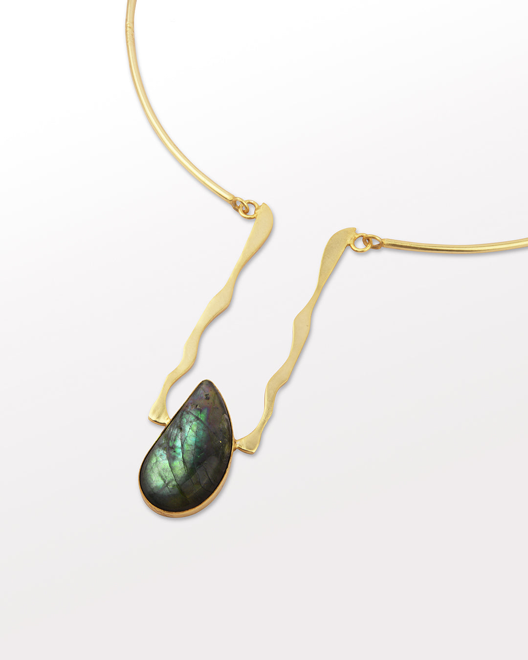 Apotropaic Statement Hasli Necklace in Gold with Labradorite Gemstone