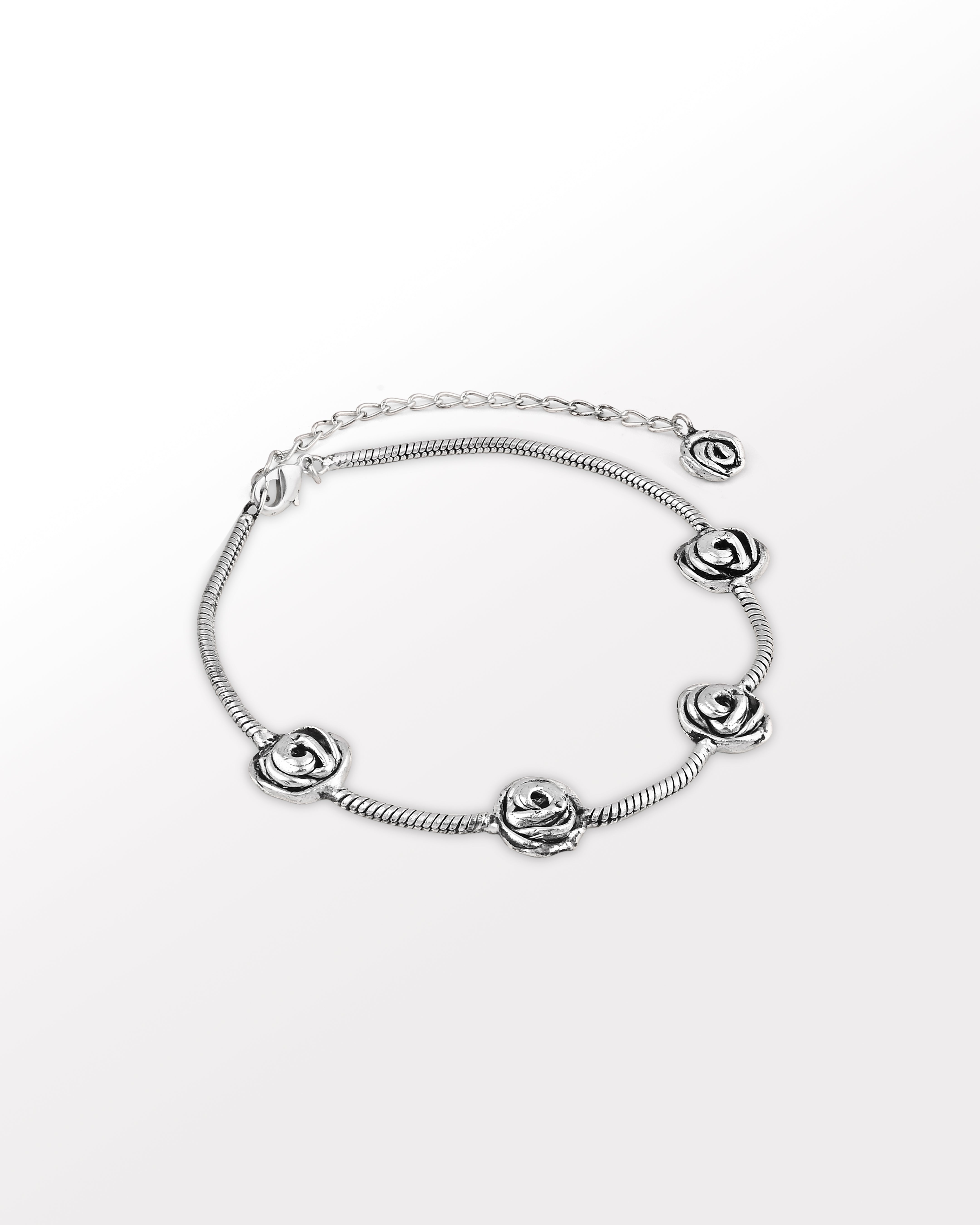Turuh Choker