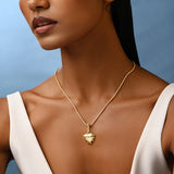 Passional Pendant
