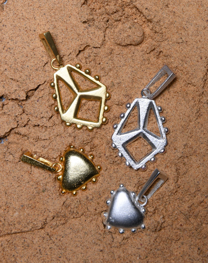 Vault Pendant
